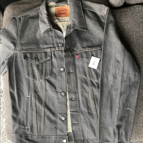levi's rigid trucker jacket